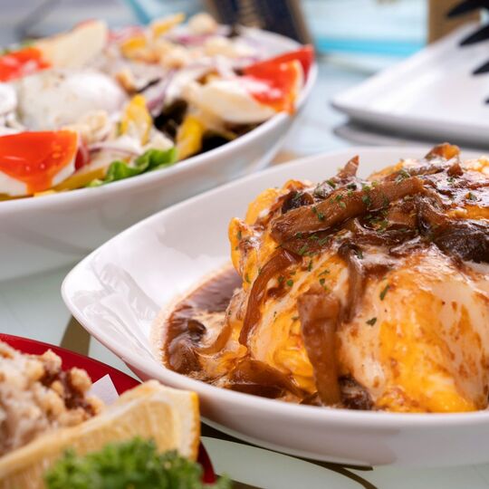 049